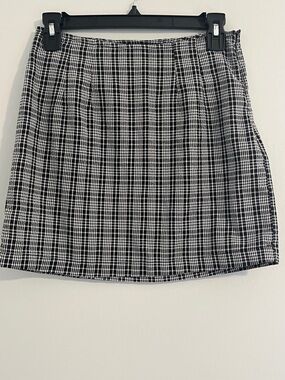 Guess Black and White Vintage Plaid Mini Skirt